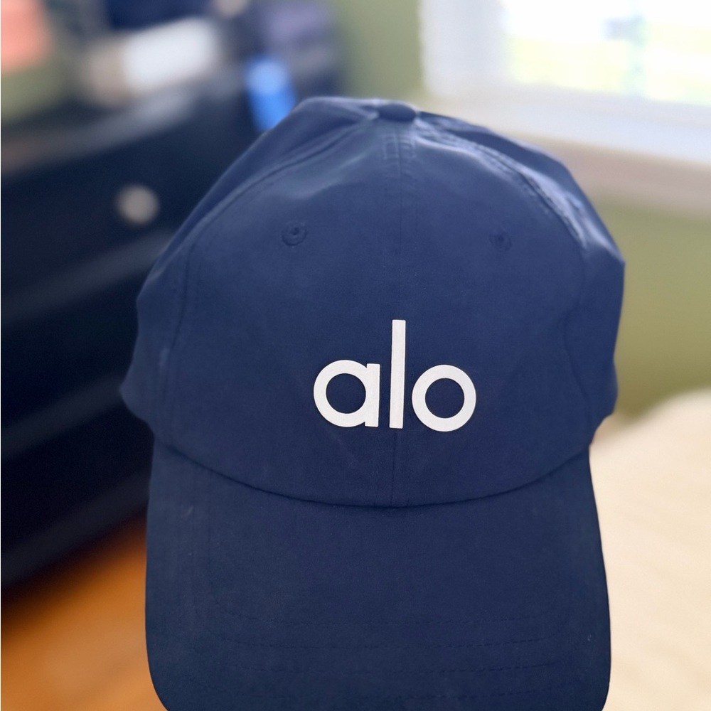 ALO Performance Off Duty Cap